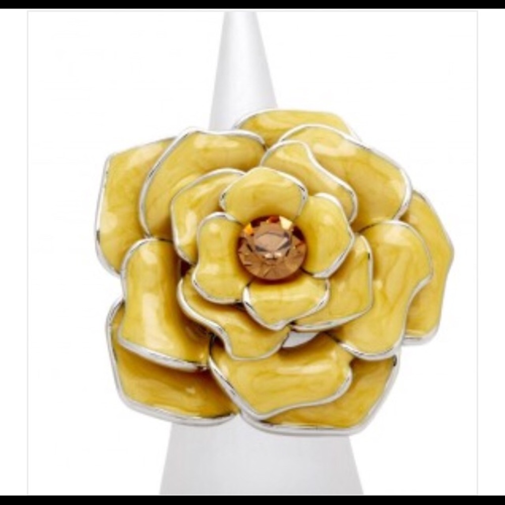 Butterscotch Rose Ring